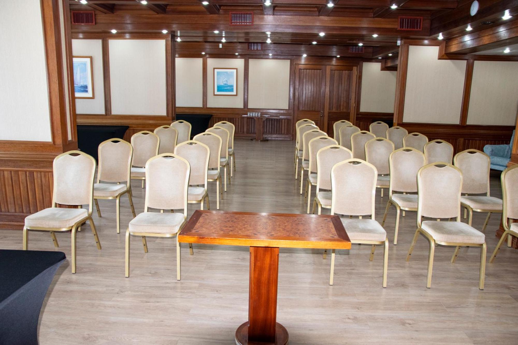 Abba Presidente Suites Puerto Montt Luaran gambar