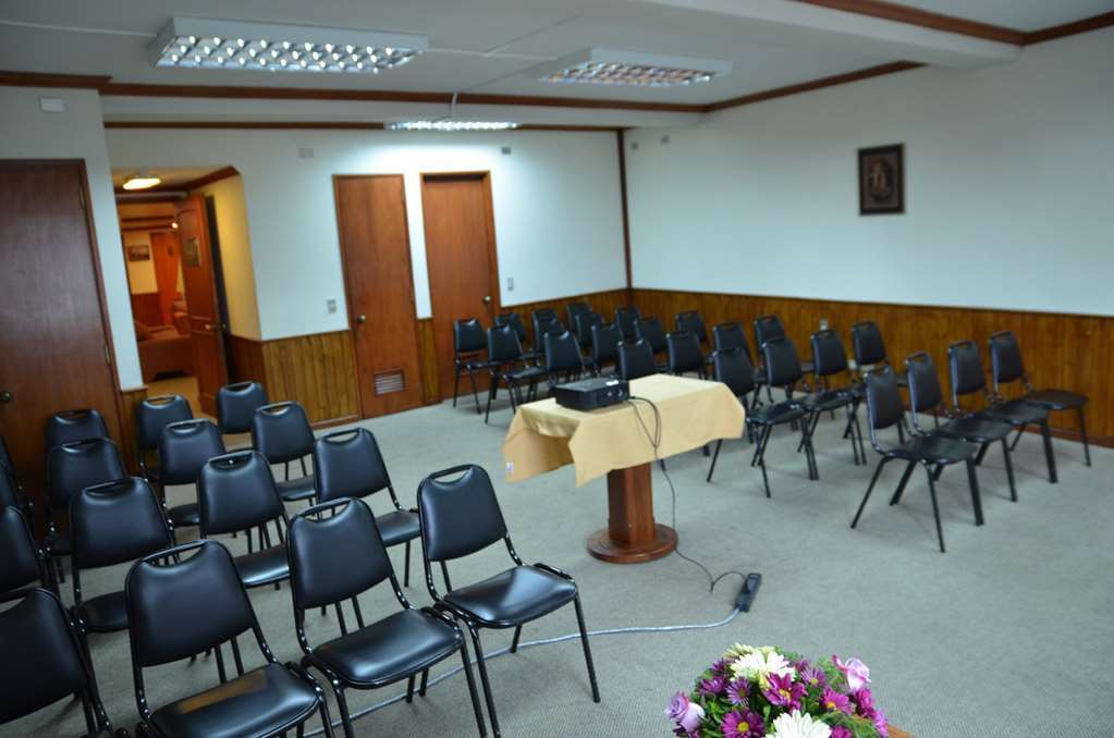 Abba Presidente Suites Puerto Montt Servis gambar